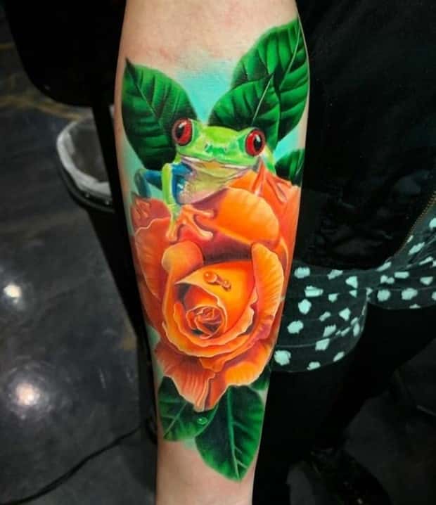 31 Great Frog Themed Tattoos (31 photos)