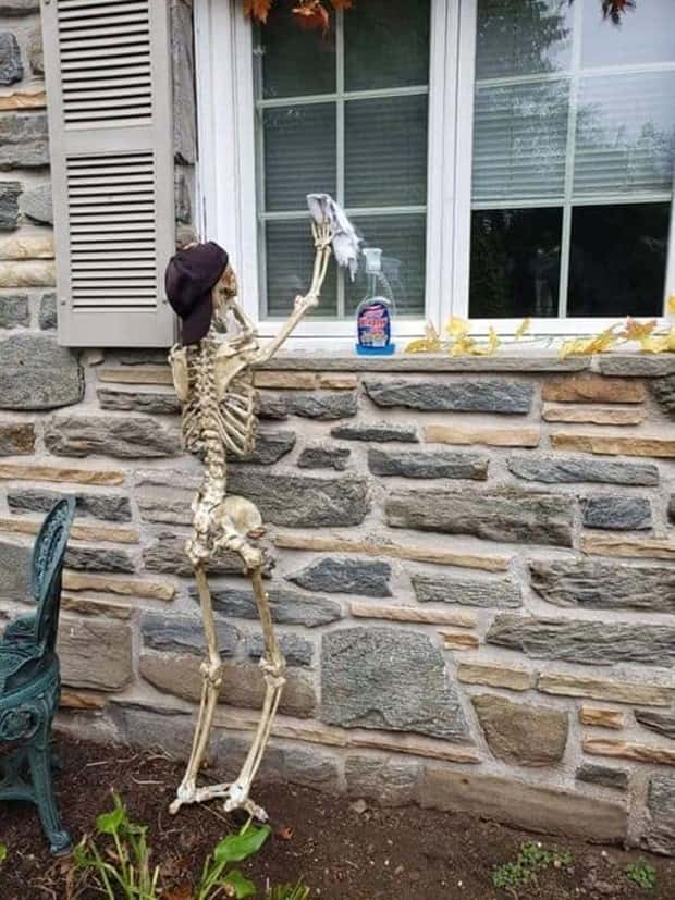Funny Skeleton Ideas for Halloween Decor (35 photos)