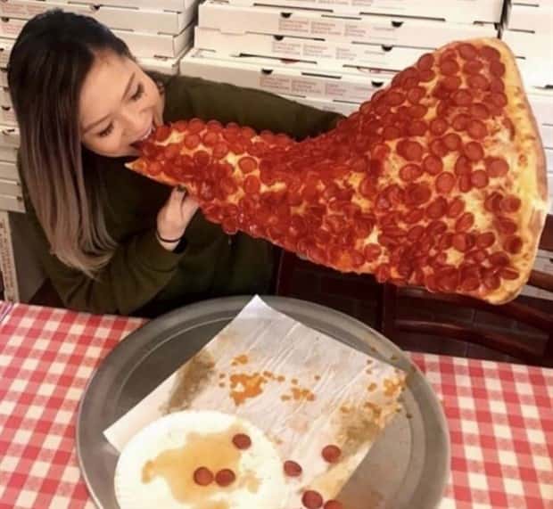 Strange Giant Foods Captured (26 photos)