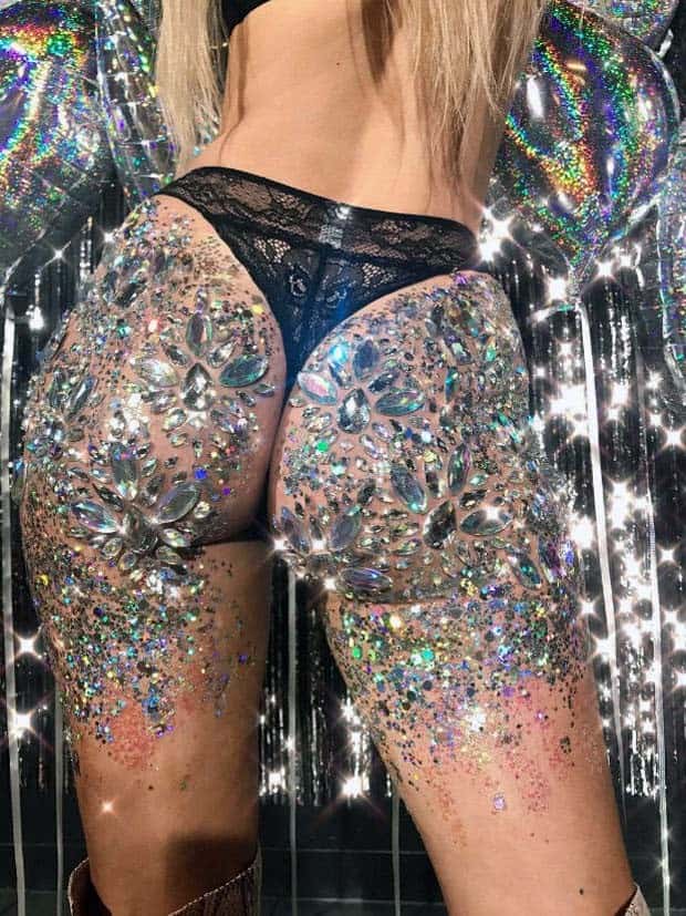 glitter butts 13 Instagrams Glitter Butts Trend Shines (21 photos)