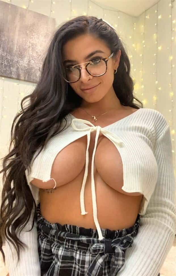 hot girls with glasses 14 Hot Girls with Glasses #21 (23 photos)