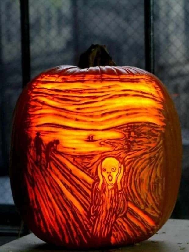 impressive pumpkin carvings 52 Impressive Pumpkin Carvings for Halloween Fun (33 photos)
