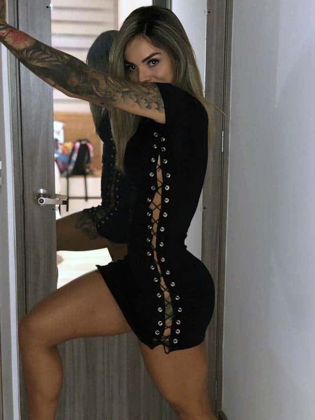 sexy tattooed girls 16 Hot Tattooed Girls #21 (22 photos)