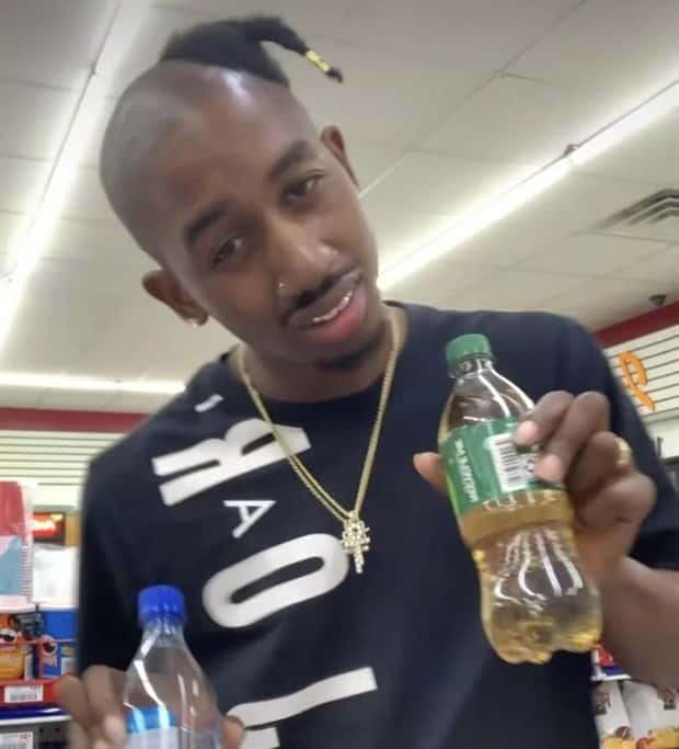 strange haircuts 19 Strange Haircuts that Cannot Go Unnoticed #29 (26 photos)