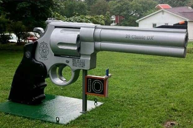 25 Mailboxes Sure to Amuse Mailmen (25 photos)