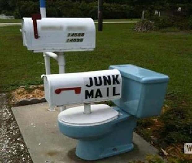 25 Mailboxes Sure to Amuse Mailmen (25 photos)