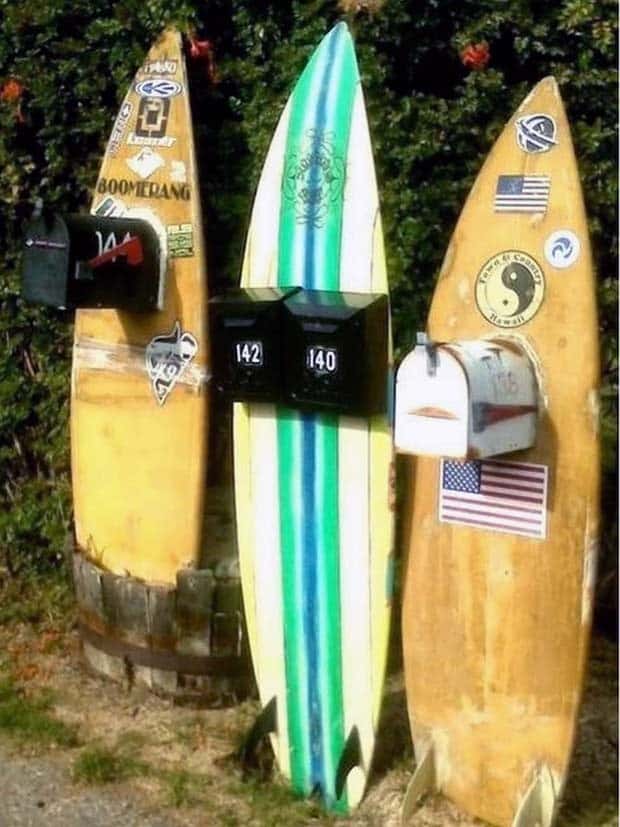 25 Mailboxes Sure to Amuse Mailmen (25 photos)