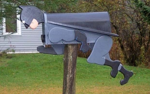 25 Mailboxes Sure to Amuse Mailmen (25 photos)