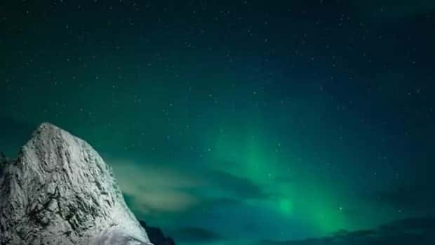 aurora borealis northern lights 10 Stunning Photos of the Northern Lights (25 photos)