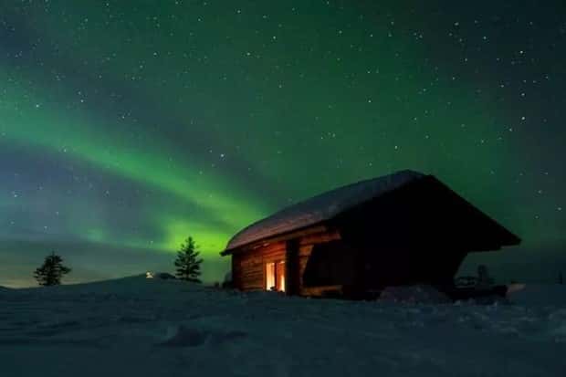 aurora borealis northern lights 24 Stunning Photos of the Northern Lights (25 photos)