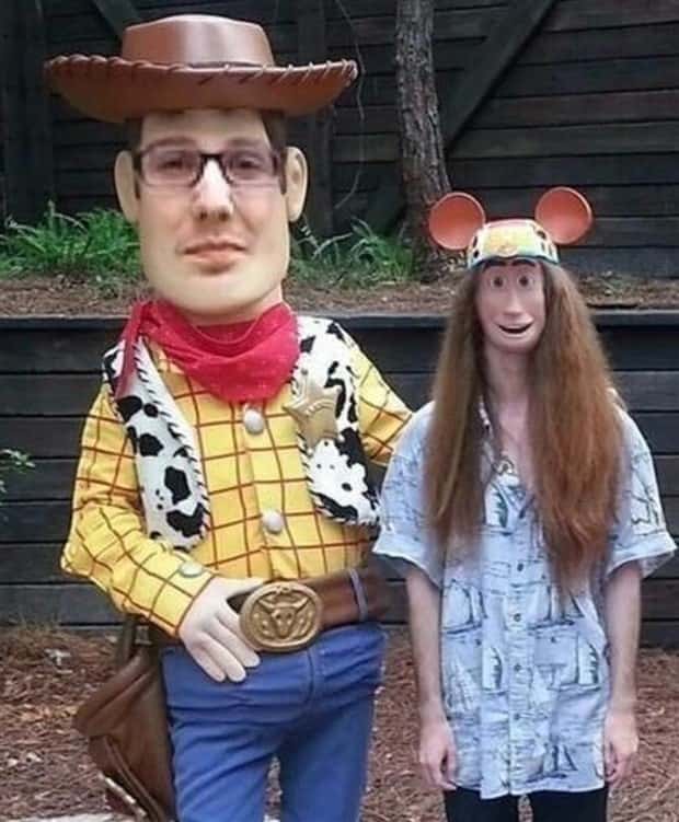 Unsettling Yet Hilarious Face Swaps (46 photos)