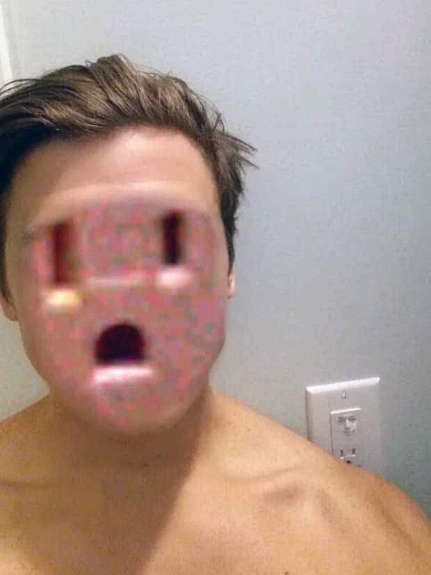 Unsettling Yet Hilarious Face Swaps (46 photos)