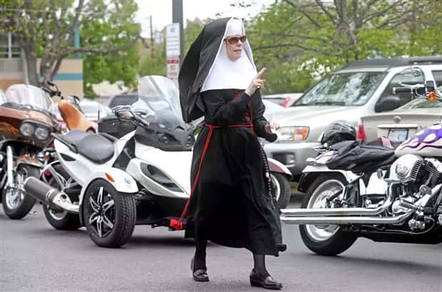 funny pious people 25 Pious People in Not So Pious Moments (42 photos)