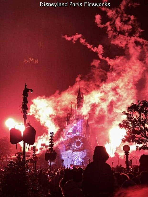 Interesting Pictures with Captions #131 (25 photos)