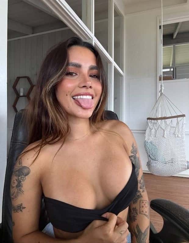 tattooed girls 4 Hot Tattooed Girls #22 (27 photos)