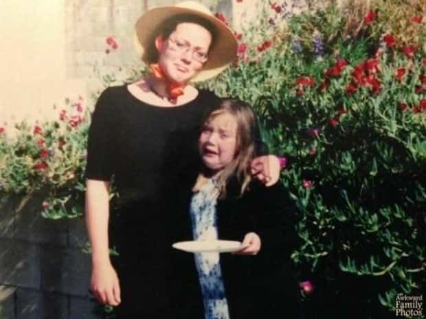 Old Family Albums Overflow with Cringy Photos (32 photos)