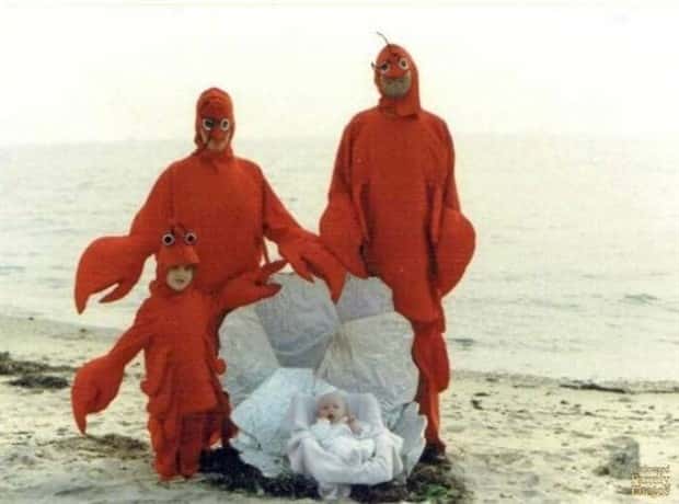 Old Family Albums Overflow with Cringy Photos (32 photos)