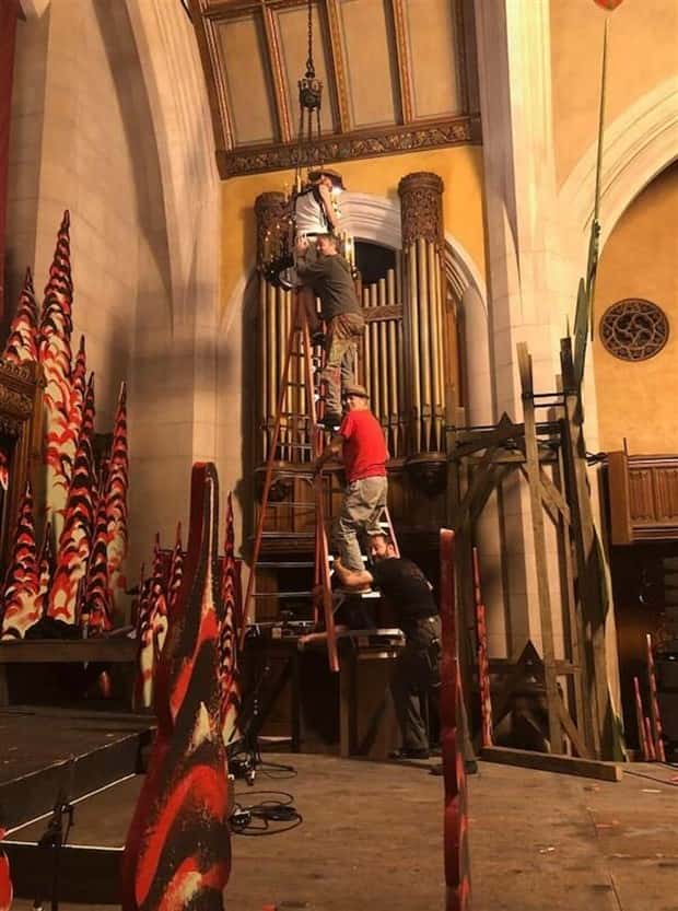 safety fails 9 Ridiculous Safety Fails #17 (24 photos)