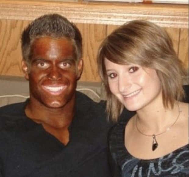 When Self Tanning Goes Wrong (23 photos)