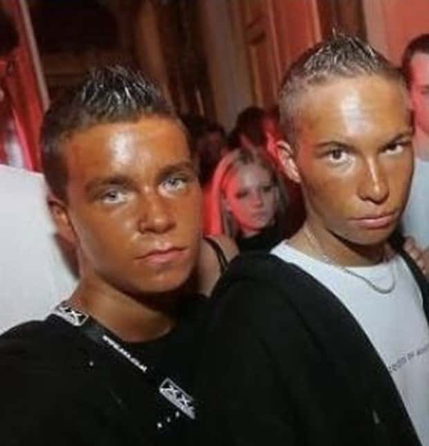 When Self Tanning Goes Wrong (23 photos)