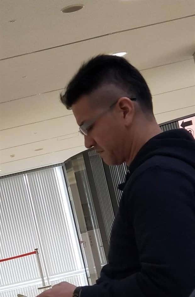 Strange Haircuts that Cannot Go Unnoticed #30 (25 photos)