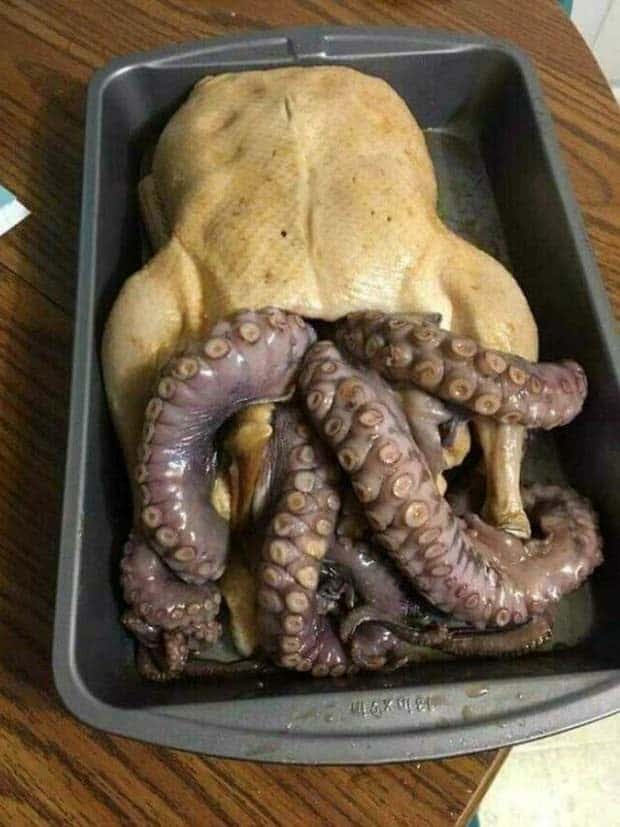 Appetite Ruining Foods You Won’t Forget (24 photos)