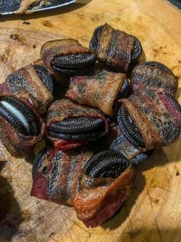 Appetite Ruining Foods You Won’t Forget (24 photos)