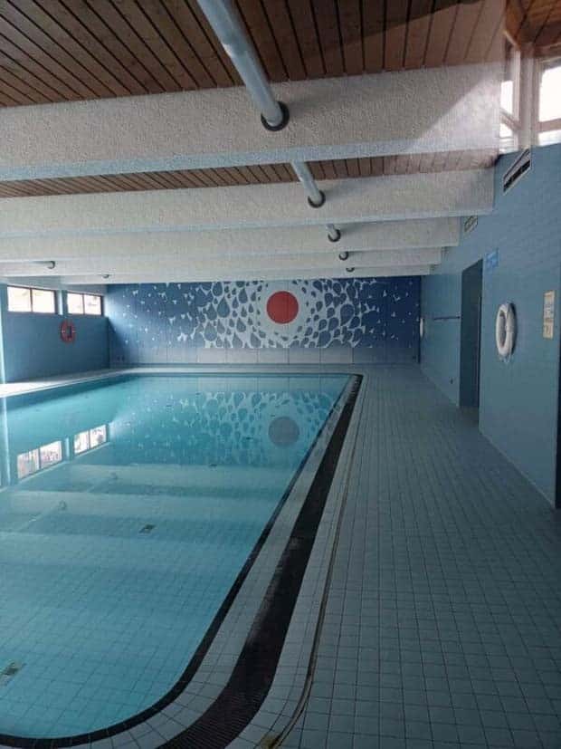 Eerie Pools You Wouldnt Want to Swim In (27 photos)