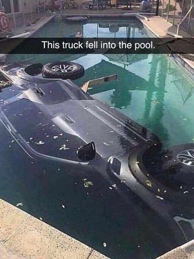 Outrageously Painful and Expensive Fails (40 photos)