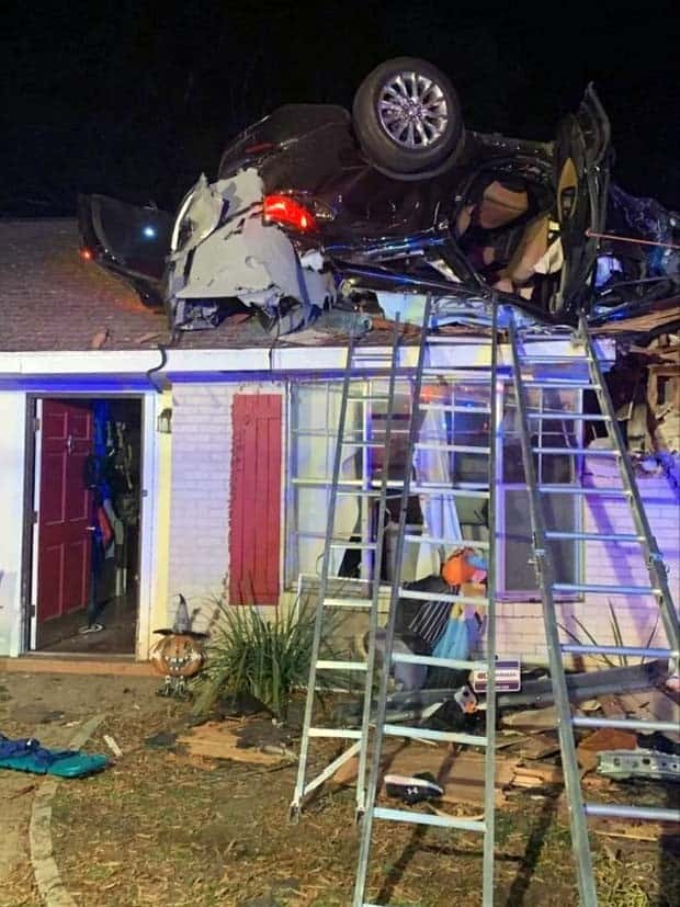 Outrageously Painful and Expensive Fails (40 photos)