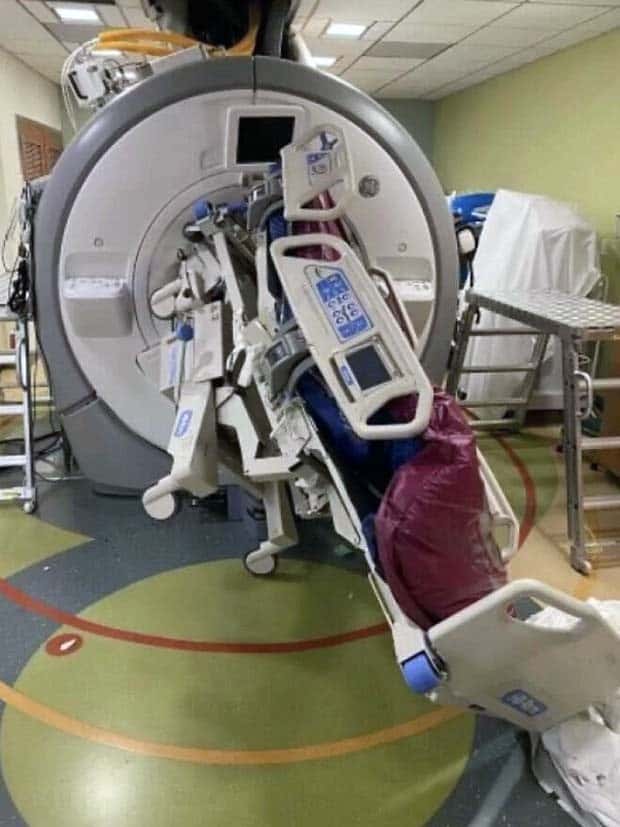 Outrageously Painful and Expensive Fails (40 photos)