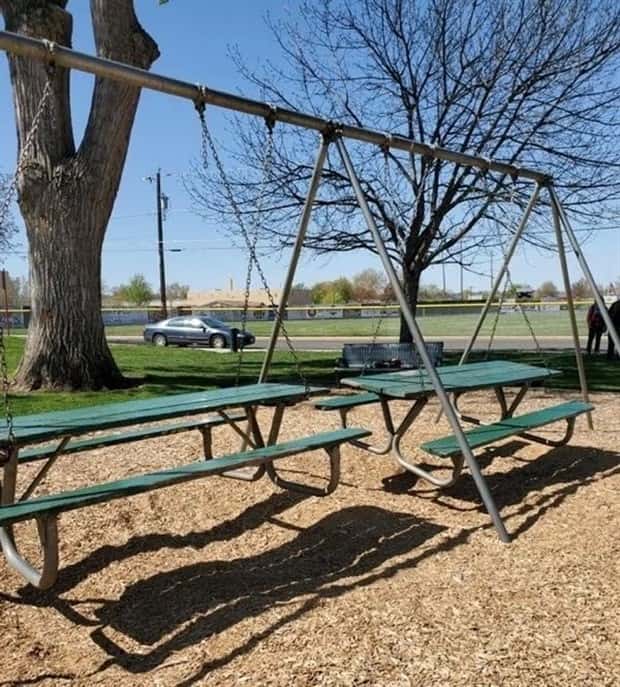 Ingenious Low Budget Fixes #21 (24 photos)