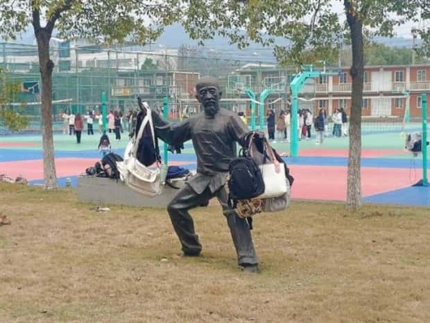 Klyker Picdump #1649 (44 photos)