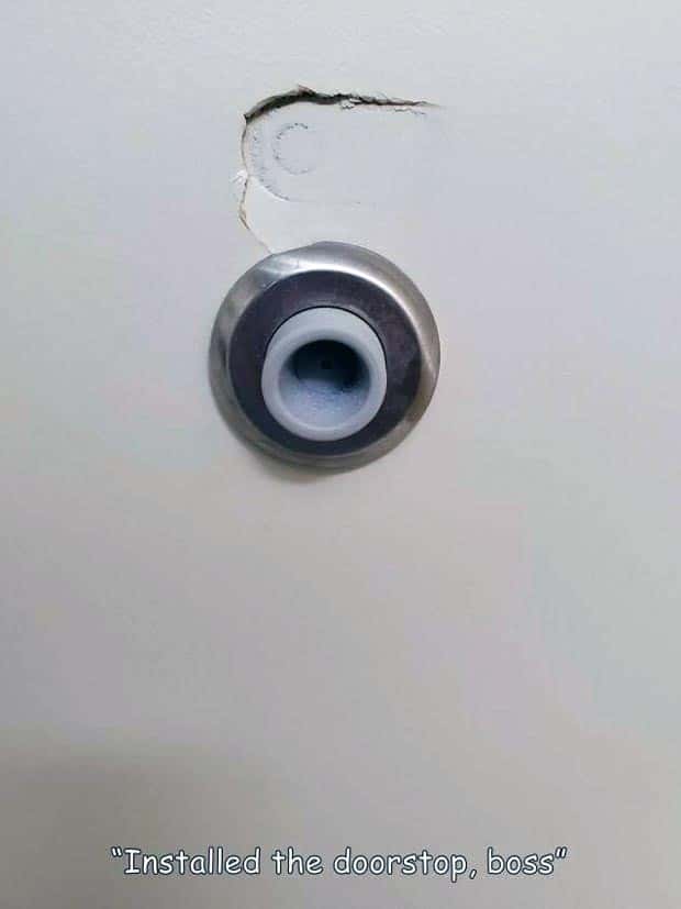 Interesting Pictures with Captions #137 (27 photos)