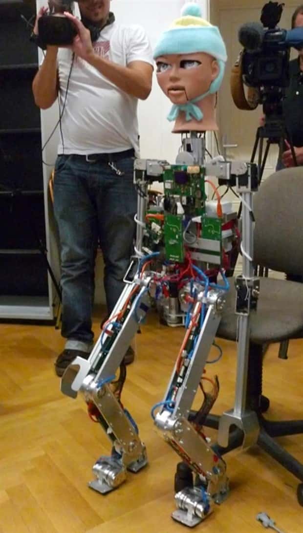 Robots with Unsettling Human Like Faces (33 photos)