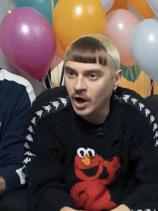 Strange Haircuts that Cannot Go Unnoticed #31 (23 photos)