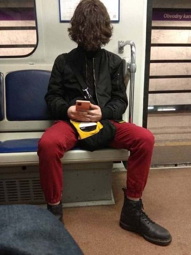 strange subway moments 11 Strange Yet Fascinating Subway Moments (25 photos)