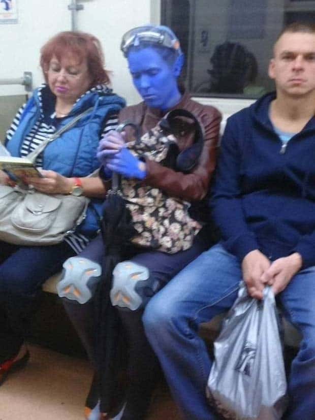 strange subway moments 8 Strange Yet Fascinating Subway Moments (25 photos)