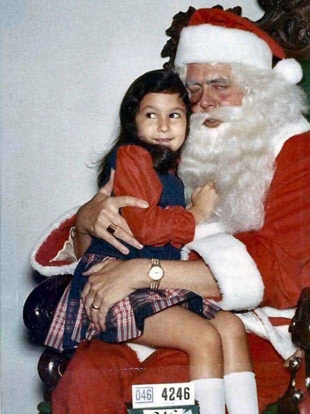 Unsettling Santas from the Past (23 photos)