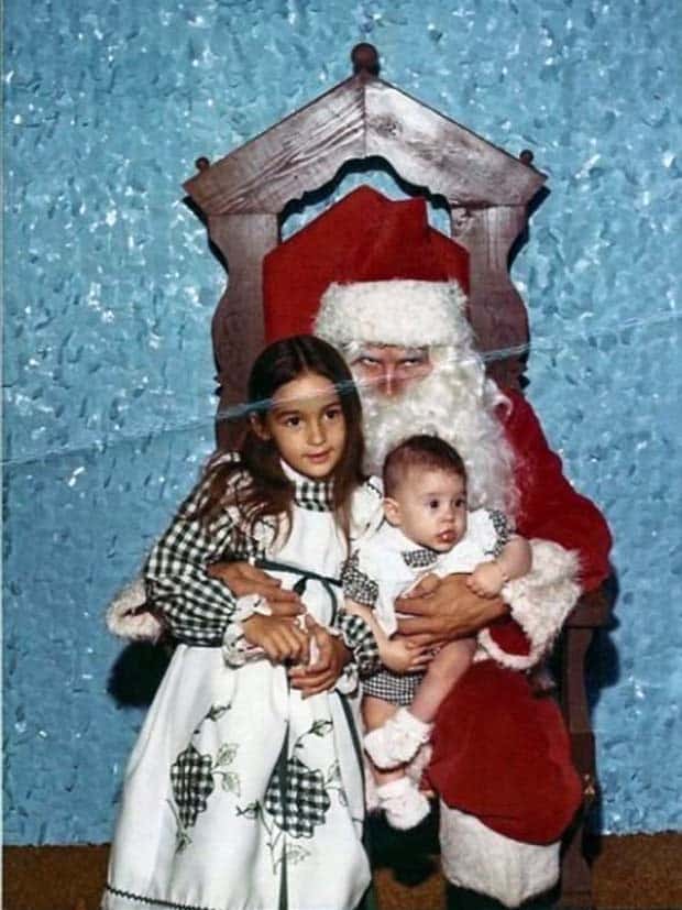 Unsettling Santas from the Past (23 photos)