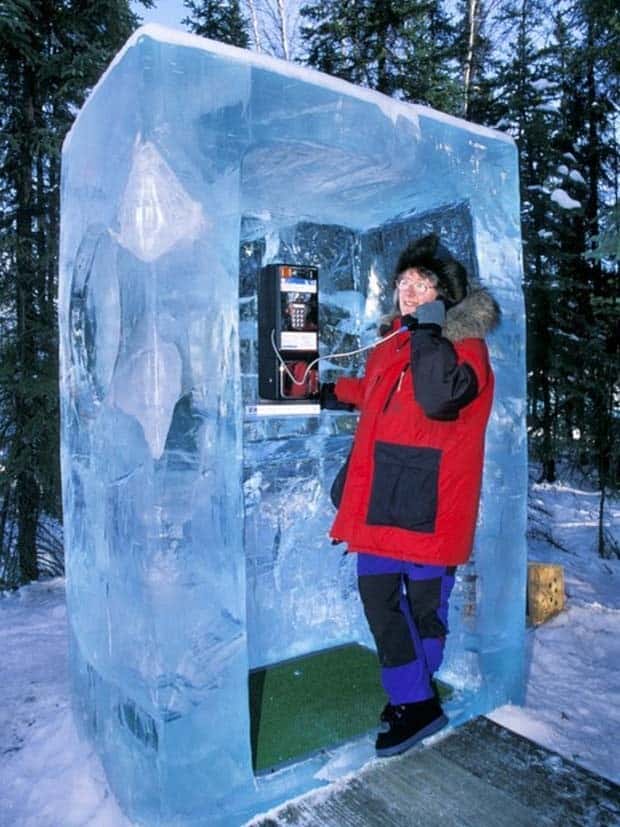 Unique and Abstract Payphone Designs (42 photos)