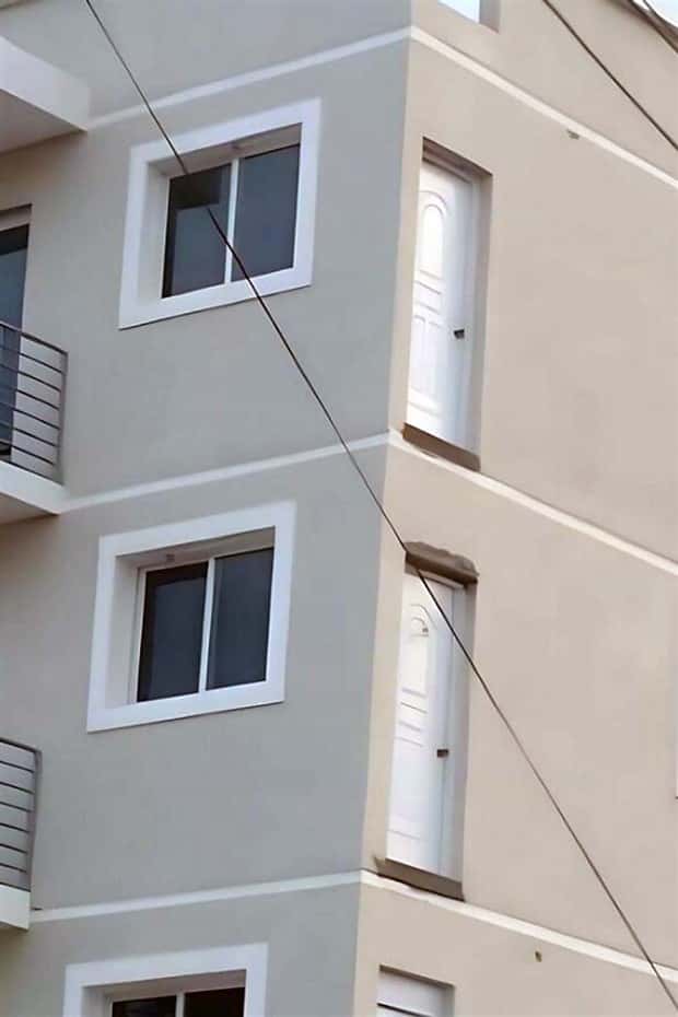 construction fails 19 Laugh Worthy Construction Fails #26 (26 photos)