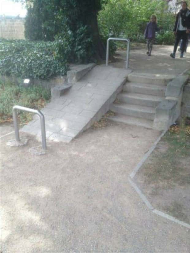 construction fails 8 Laugh Worthy Construction Fails #26 (26 photos)