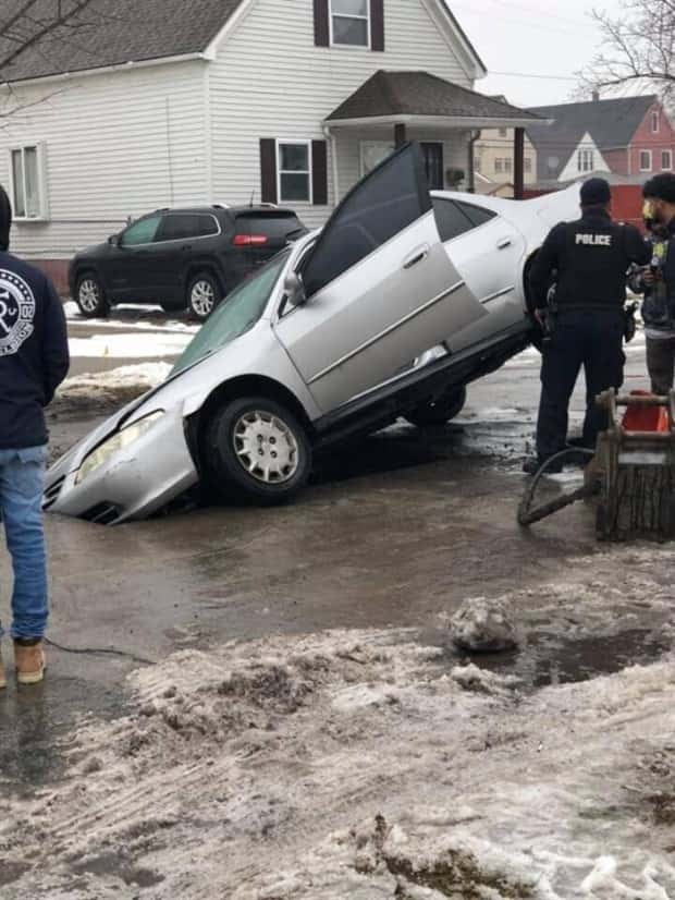 driving fails 5 Insane Driving Fails #23 (26 photos)