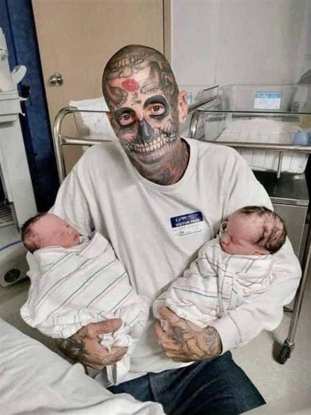 Heavily Tattooed and Pierced Freaks #29 (23 photos)