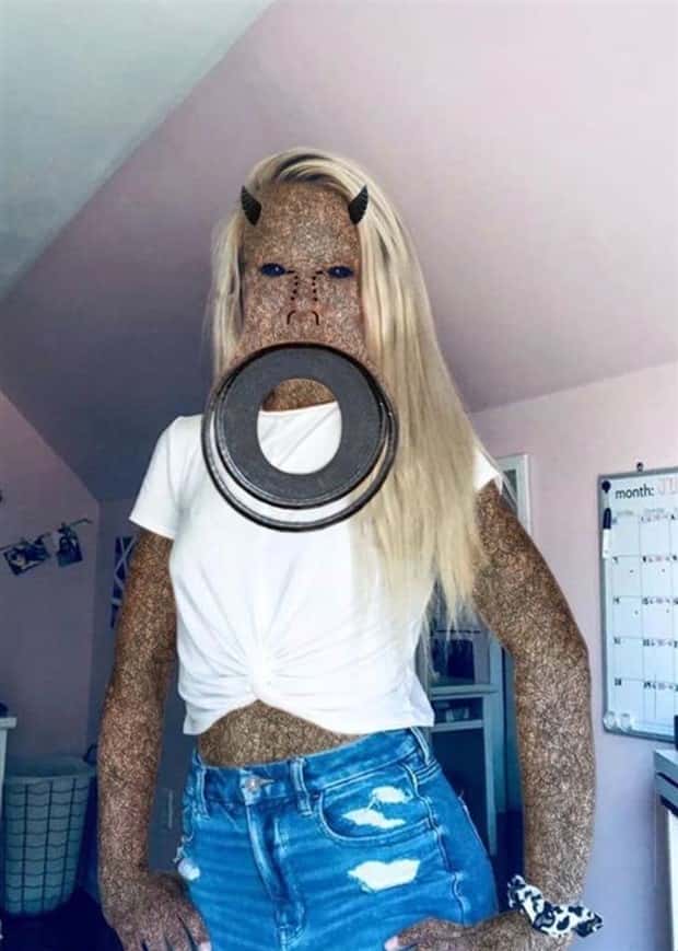 Heavily Tattooed and Pierced Freaks #29 (23 photos)