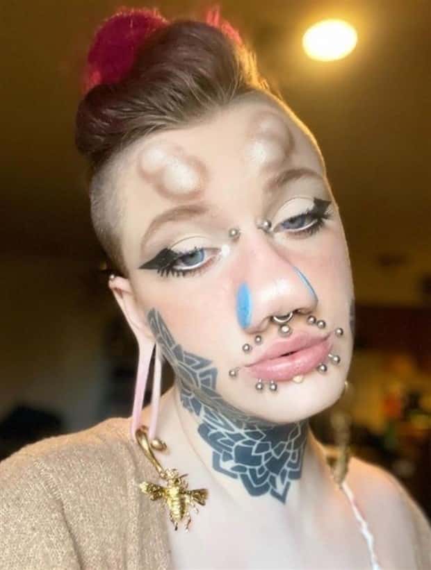 Heavily Tattooed and Pierced Freaks #29 (23 photos)