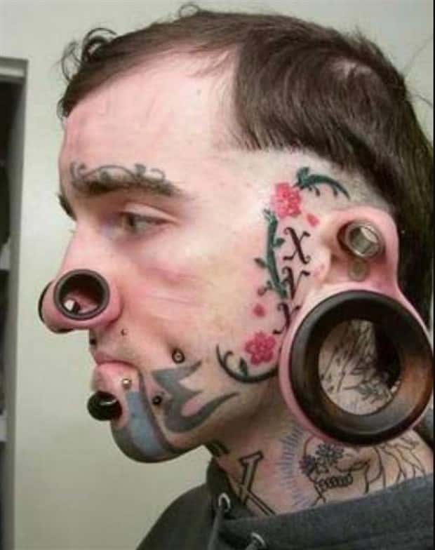 Heavily Tattooed and Pierced Freaks #29 (23 photos)