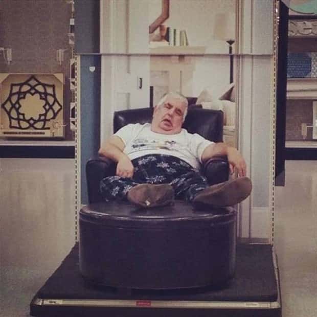 Shopping with Women is Never Easy (26 photos)