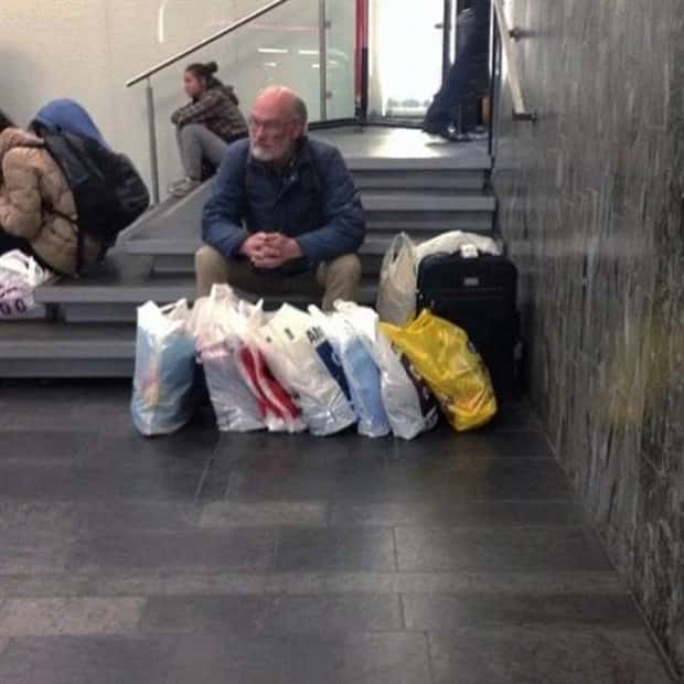 Shopping with Women is Never Easy (26 photos)